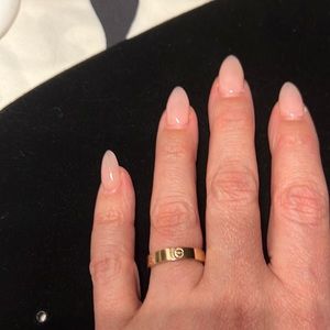 COPY GLD- NEW 925 STERLING SILVER WITH GOLD OVERLAY. SIMPLE BAND WITH SCREW…